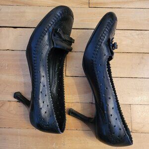 San Marina French‎ Black Leather Bow Loafer Heels 39 (approximately US 8-8.5)